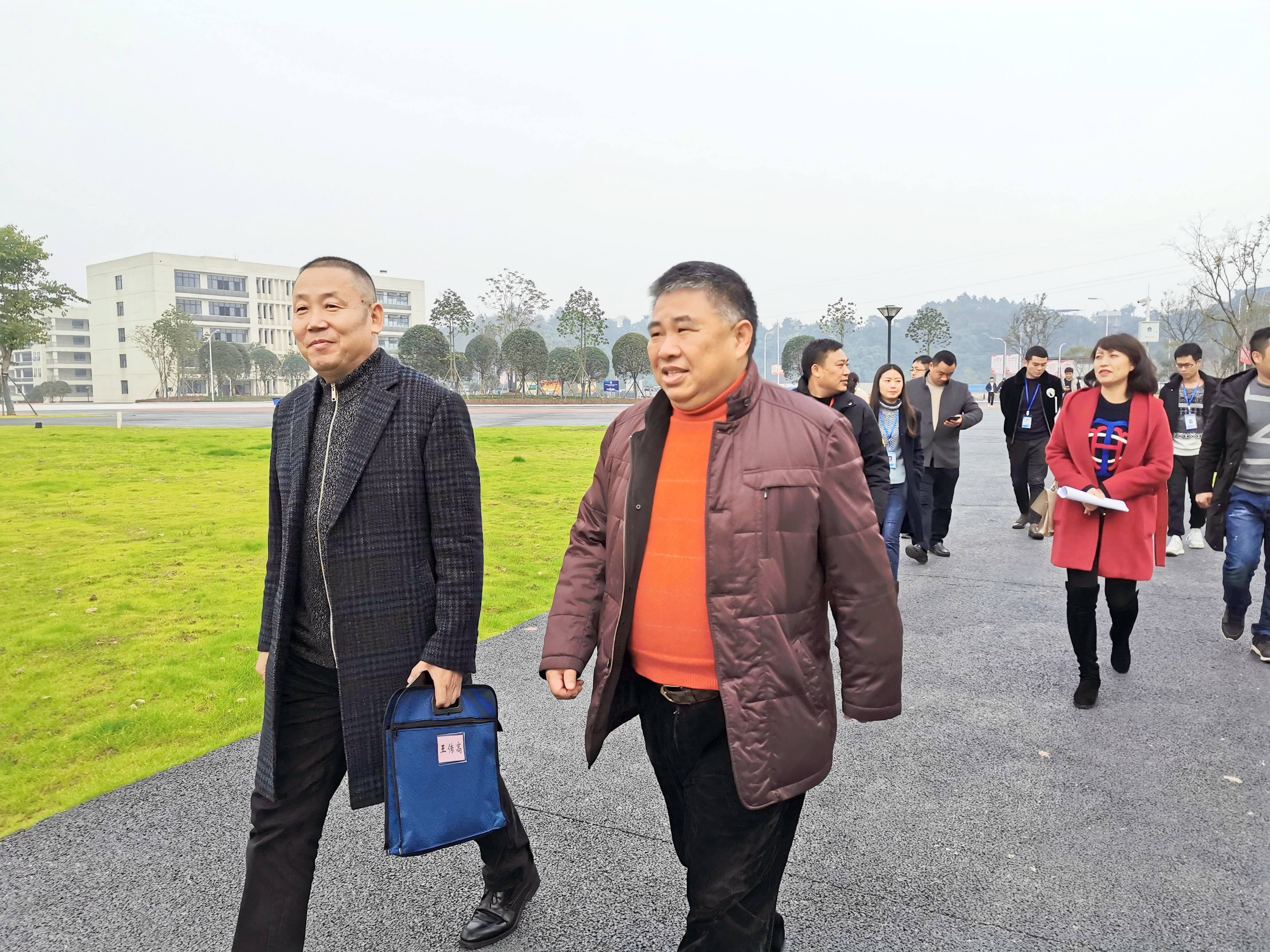 1662296325969710.jpg 20191211023700980.jpg